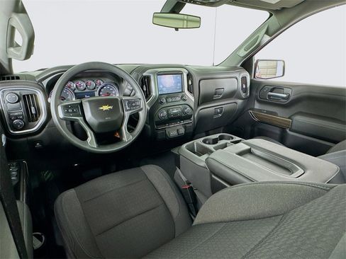 Used 2020 Chevrolet Silverado 1500 LT image 27