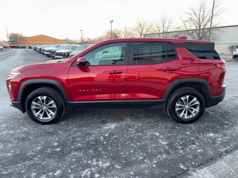 Used 2025 Chevrolet Equinox LT w/ Safety and Technology Package image 6