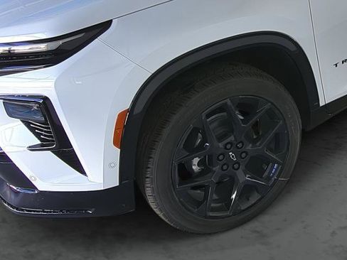 New 2026 Chevrolet Traverse RS image 7