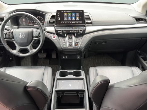 Used 2025 Honda Odyssey EX-L image 10