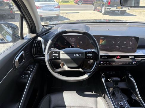 Certified 2026 Kia Sorento S AWD/4WD image 14