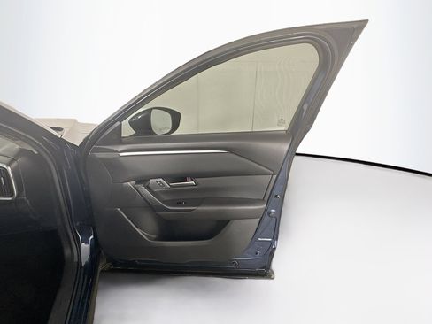 Used 2023 MAZDA CX-50 2.5 S w/ Cargo Package image 31