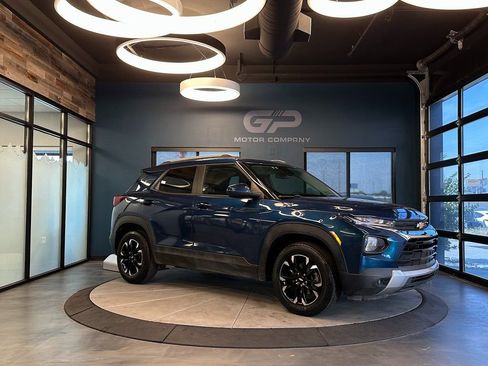 Used 2021 Chevrolet TrailBlazer LT w/ Convenience Package image 1