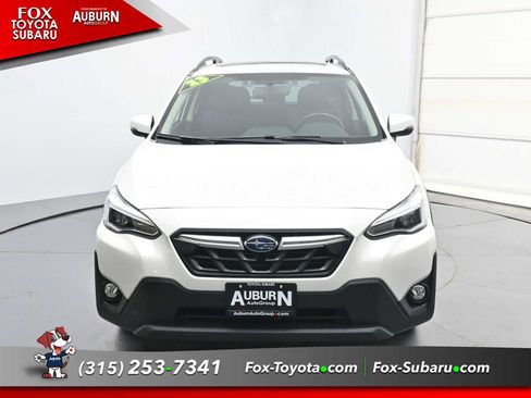 Used 2023 Subaru Crosstrek 2.5i Limited AWD/4WD image 3