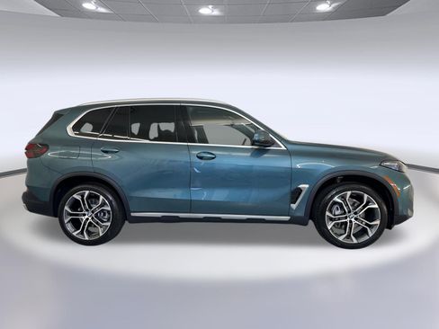 Used 2026 BMW X5 sDrive40i w/ Climate Comfort Package RWD image 8