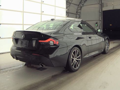 Used 2025 BMW 230i xDrive Coupe w/ Premium Package image 2