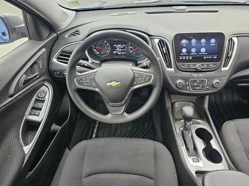 Used 2023 Chevrolet Malibu LS image 13