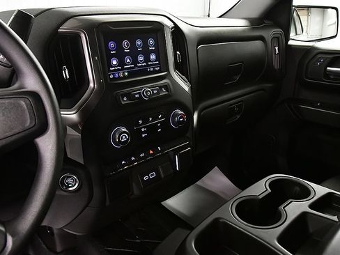 Used 2025 Chevrolet Silverado 1500 Custom w/ Turbomax Blackout Package AWD/4WD image 23
