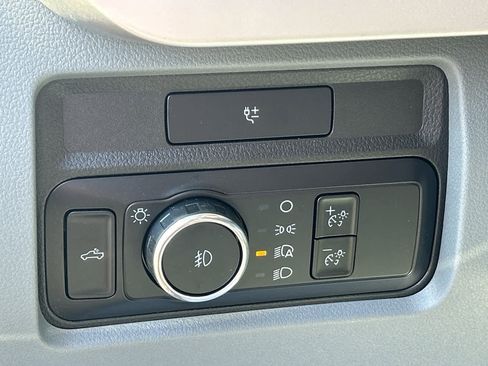 Used 2024 Ford F350 XL w/ XL Chrome Package image 21