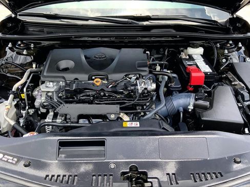 Used 2024 Toyota Camry SE w/ Convenience Package FWD image 31