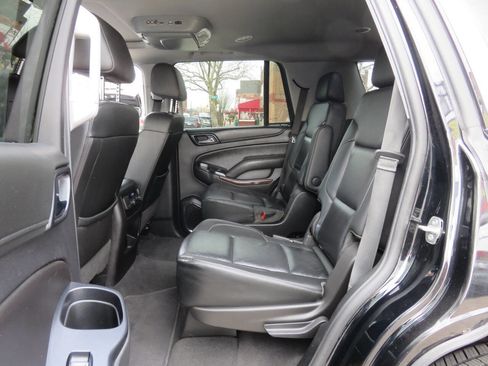 Used 2020 Chevrolet Tahoe LT image 23