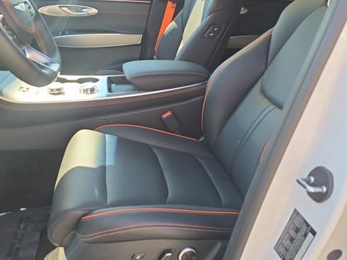 New 2026 Genesis GV70 2.5T Sport Prestige AWD/4WD image 13