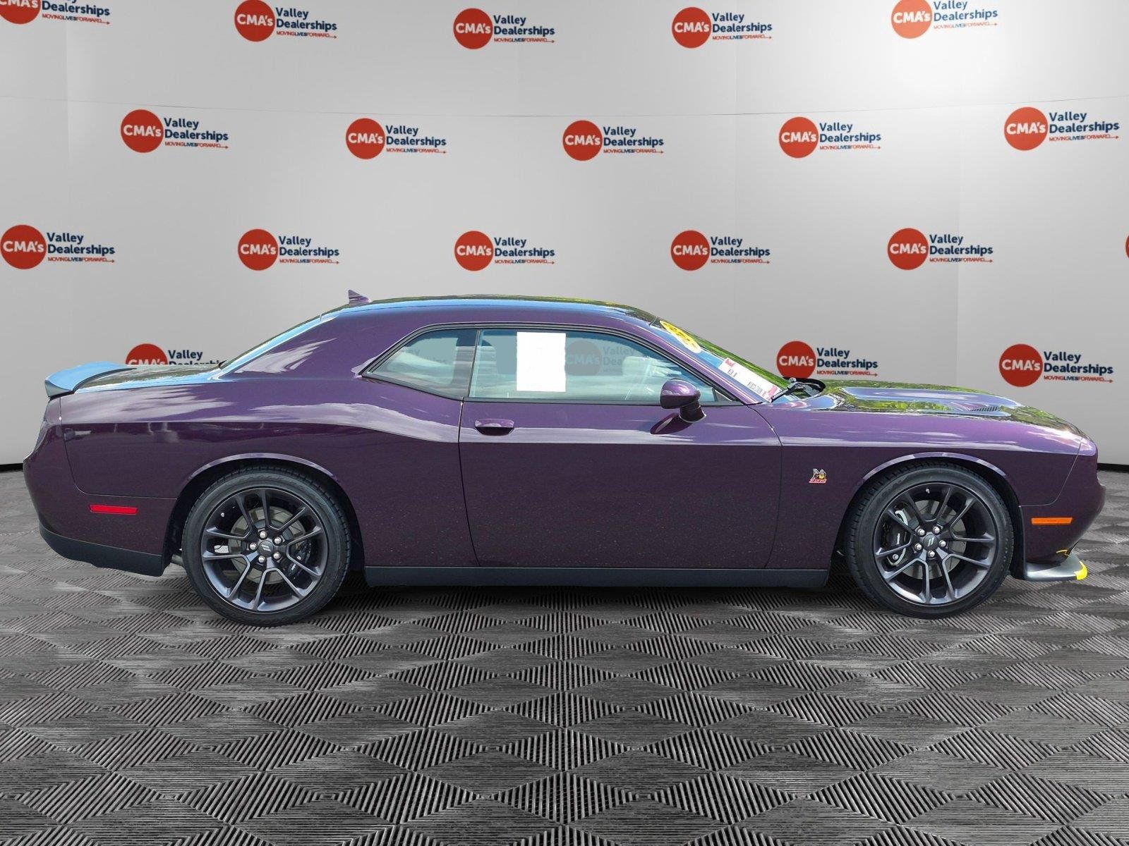 Used 2020 Dodge Challenger R/T Scat Pack RWD image 4