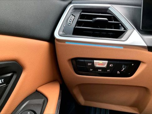 Used 2023 BMW 330i xDrive Sedan w/ Driving Assistance Package image 36