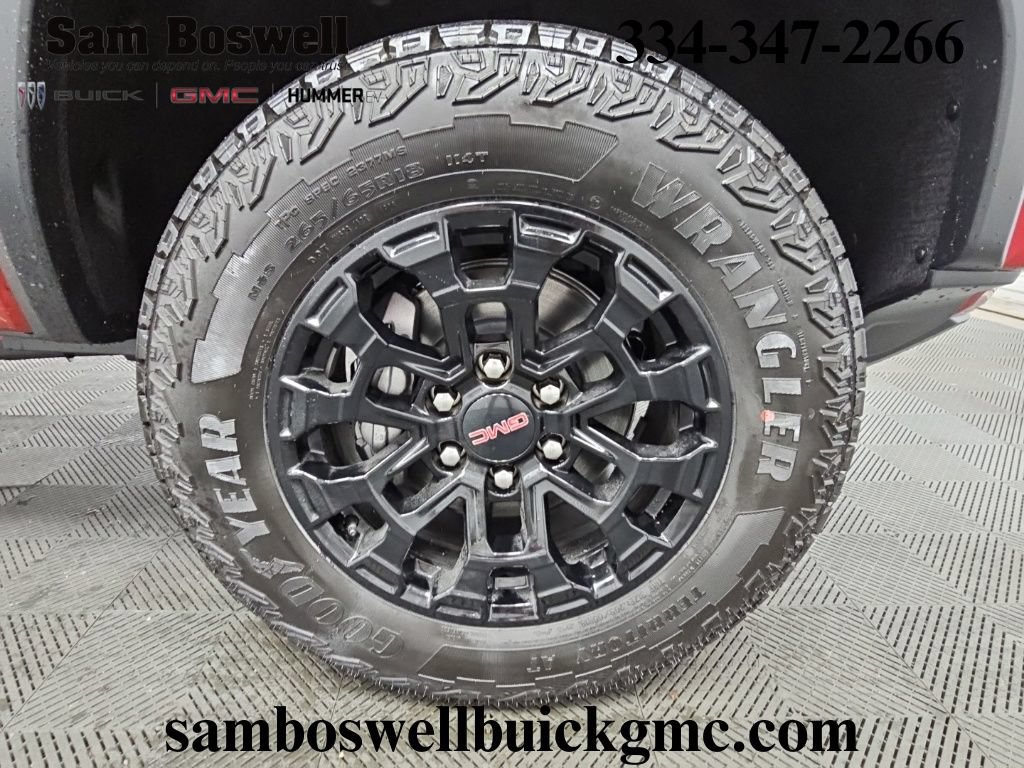 New 2026 GMC Canyon Elevation w/ Convenience Package RWD image 45