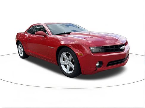 Used 2012 Chevrolet Camaro LT image 1
