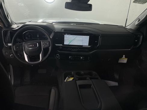 Used 2024 GMC Sierra 2500 SLE w/ SLE Convenience Package image 20