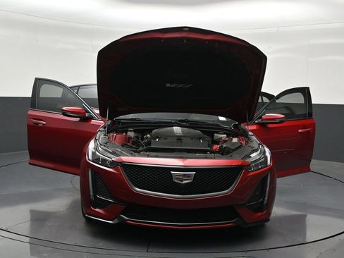Used 2023 Cadillac CT5 V w/ Premium Package RWD image 39