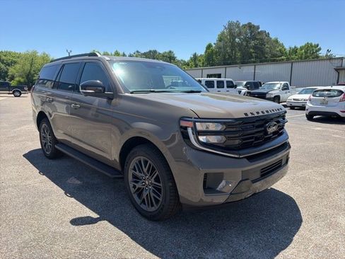 New 2026 Ford Expedition Platinum AWD/4WD image 4