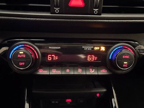 Certified 2023 Kia Forte GT-Line w/ GT-Line Premium Package FWD image 19