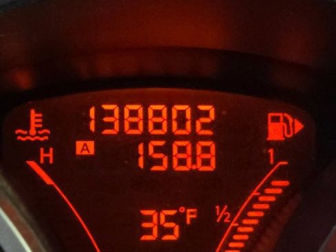 Used 2012 Nissan Juke SV image 14