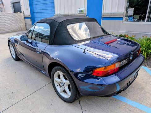 Used 1998 BMW Z3 2.8 RWD image 4