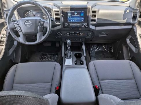 Used 2024 Nissan Frontier SV w/ SV Convenience Package AWD/4WD image 16