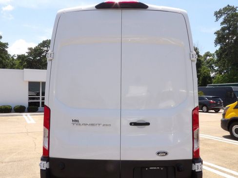 Used 2022 Ford Transit 250 148 High Roof w/ Load Area Protection Package RWD image 11