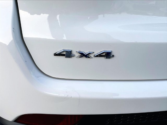 Used 2019 Jeep Compass Latitude w/ Popular Equipment Group AWD/4WD image 32