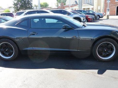 Used 2013 Chevrolet Camaro LS RWD image 3