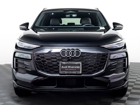Certified 2025 Audi Q6 e-tron Premium w/ Convenience Package image 9