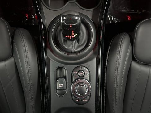 Used 2023 MINI Cooper Clubman S image 25