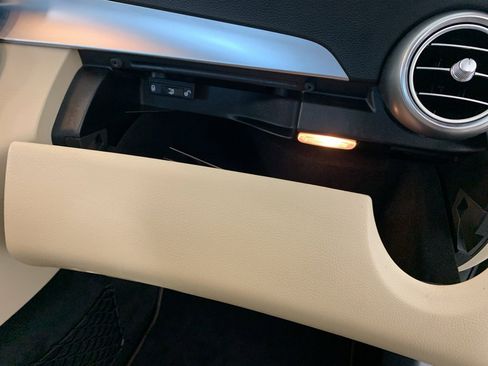 Used 2020 Mercedes-Benz C 300 C300 image 46