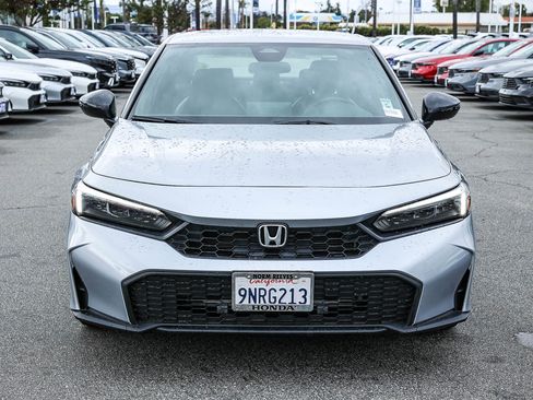 Used 2025 Honda Civic Sport image 2