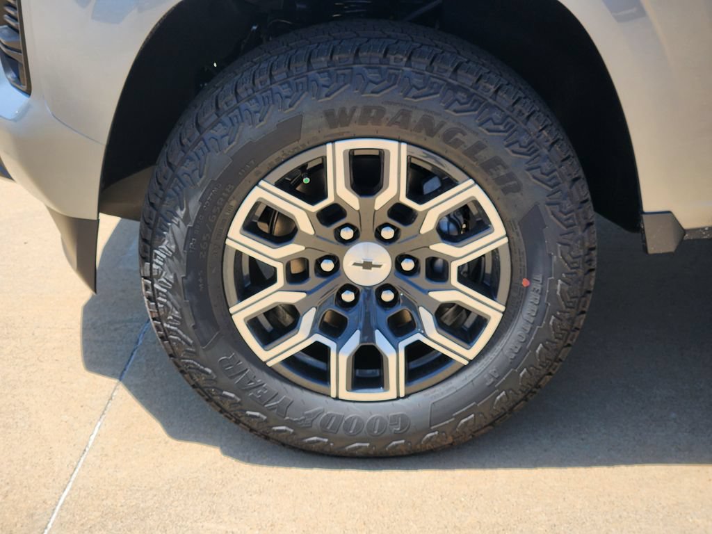 New 2026 Chevrolet Colorado Z71 w/ Technology Package AWD/4WD image 8