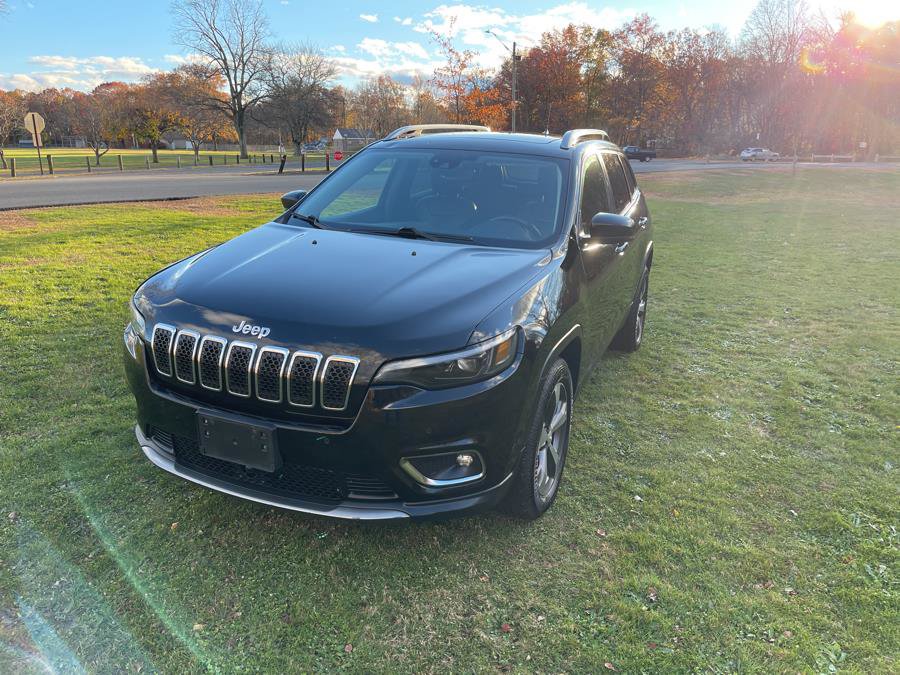 Used 2019 Jeep Cherokee Limited w/ Luxury Group AWD/4WD image 23
