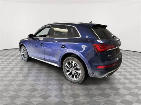 Used 2023 Audi Q5 2.0T Premium w/ Convenience Package AWD/4WD image 5