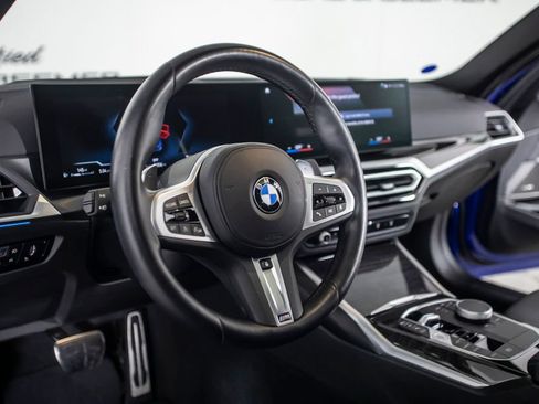 Used 2023 BMW 330i Sedan w/ M Sport Package RWD image 19