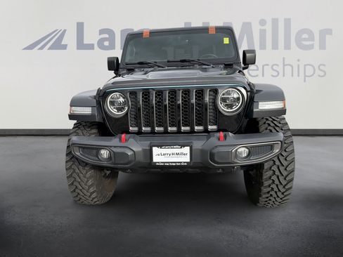Used 2021 Jeep Gladiator Rubicon image 3