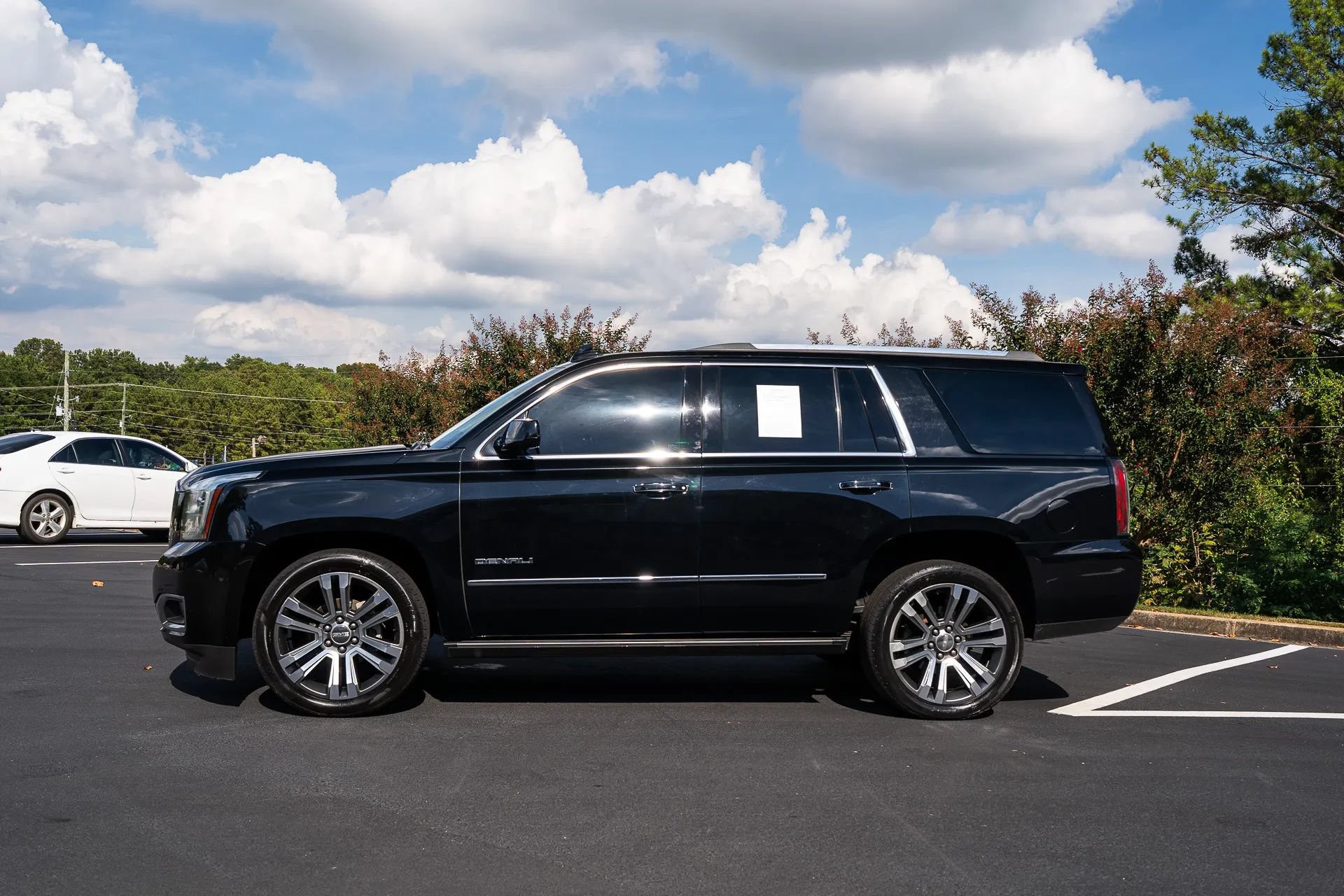 Used 2018 GMC Yukon Denali w/ Denali Ultimate Package RWD image 4