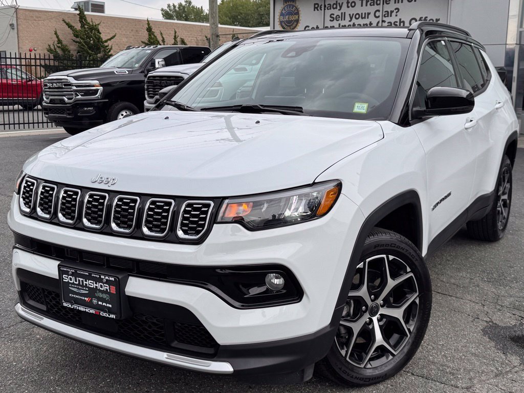 Used 2026 Jeep Compass Limited w/ Sun, Sound & Navigation Group AWD/4WD image 3