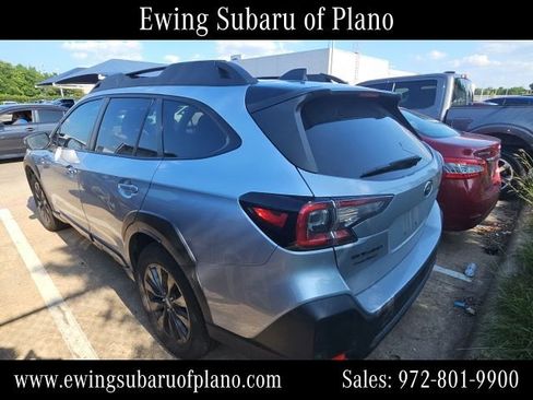 Used 2024 Subaru Outback Onyx Edition XT AWD/4WD image 3