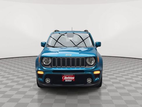 Used 2020 Jeep Renegade Latitude w/ Cold Weather Group FWD image 30