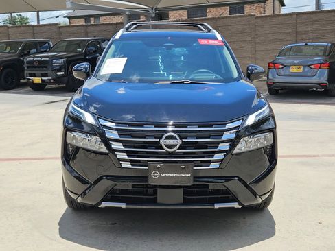 Certified 2025 Nissan Rogue Platinum w/ Platinum Premium Package FWD image 8