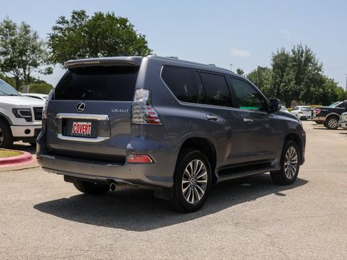Used 2023 Lexus GX 460 Luxury w/ Accessory Package AWD/4WD image 4