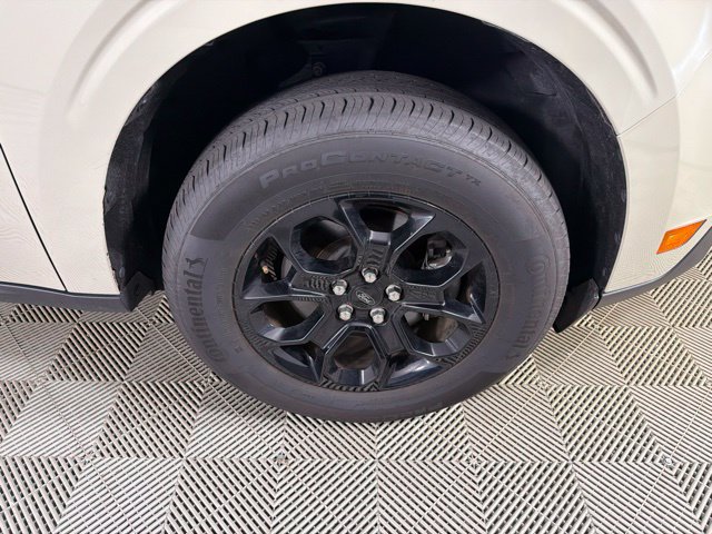 Used 2025 Ford Maverick XLT FWD image 18