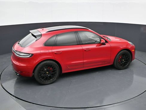 Used 2021 Porsche Macan GTS w/ Sport Chrono Package AWD/4WD image 41