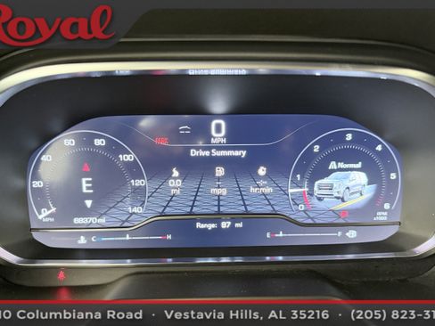 Used 2024 GMC Yukon XL SLT w/ SLT Luxury Package RWD image 23