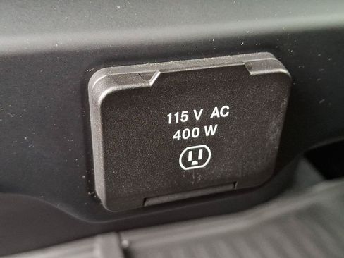 Used 2024 RAM 2500 Rebel w/ Level 2 Equipment Group AWD/4WD image 12