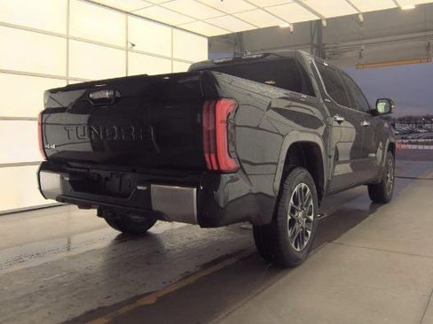 Used 2022 Toyota Tundra Limited image 3